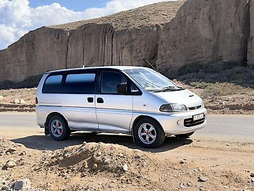 червяк 124: Mitsubishi Space Gear: 1996 г., 2.5 л, Механика, Дизель, Минивэн — 1
