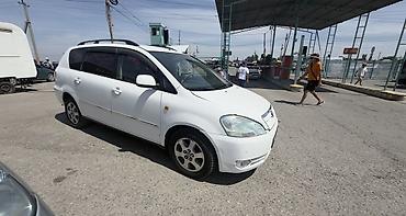 voxy noah: Toyota Avensis Verso: 2002 г., 2 л, Автомат, Бензин, Минивэн — 2