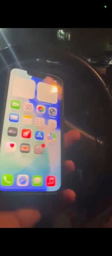 iphone 8 рассрочка: IPhone 13 Pro, Б/у, 128 ГБ, Черный, Чехол, 86 %