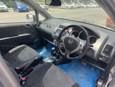 багажник на крышу авто бишкек: Honda Fit: 2006 г., 1.5 л, Вариатор, Бензин