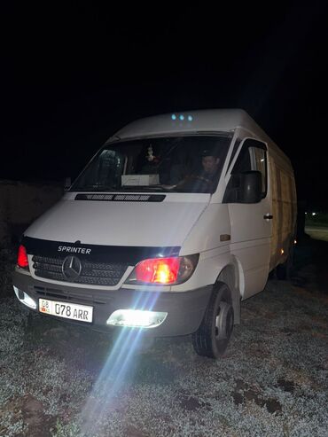 дизельный автомобиль: Mercedes-Benz Спринтер: 2007 г., 2.2 л, Механика, Дизель