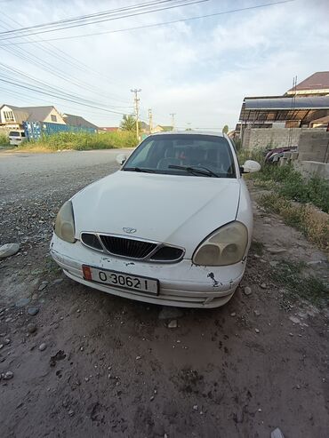 купить запчасти на опель вектра б: Daewoo Nubira: 1998 г., 1.5 л, Механика, Бензин, Седан