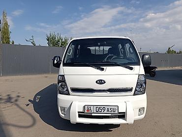 дубль: Kia BONGO: 2018 г., 2.5 л, Автомат, Дизель, Пикап — 5