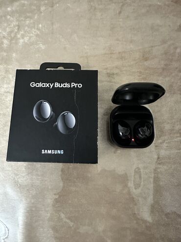 Qulaqlıqlar: Samsung galaxy buds pro az istifadə olunub kontokt homedən alınıb heç