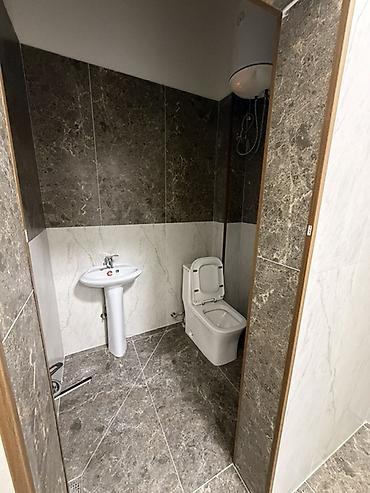 аренда цоколь: Магазин, В жилом доме, 232 м² С ремонтом, Water сommunications, Sewerage сommunications, Heating сommunications — 4