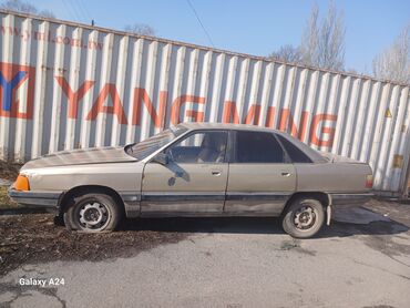 Audi: Audi 100: 1987 г., 2.2 л, Механика, Бензин, Седан