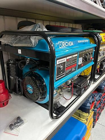 Генераторы: Генератор DECO DGR-6500K Основные характеристики: - Напряжение: 220 — 5