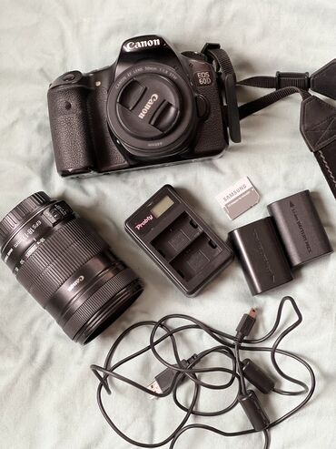 фотоаппарат canon eos 450d: Срочно продаю полу профессиональный фотоаппарат Canon EOS 60d