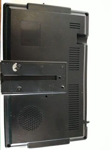 Maqnitofonlar: Monitor, Cihaz paneli, LCD displey