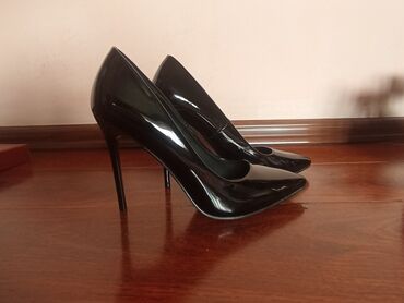 обувь мурская: Туфли 37, цвет - Черный