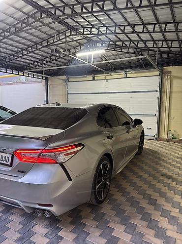 Toyota: Toyota Camry: 2020 г., 2.5 л, Автомат, Бензин, Седан — 2