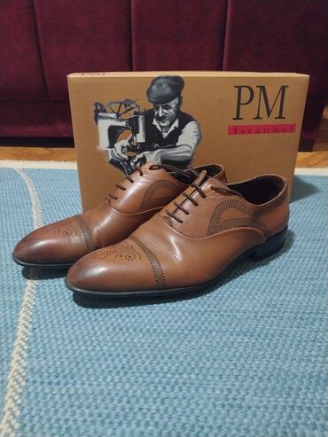 boss muska odela: Prodajem muske cipele Paolo massi,broj 41.cena 3000