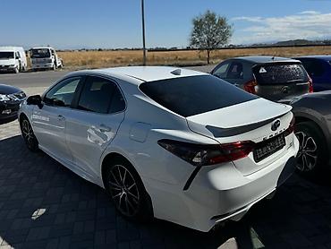 Toyota: Toyota Camry: 2023 г., 0.5 л, Автомат, Гибрид — 6