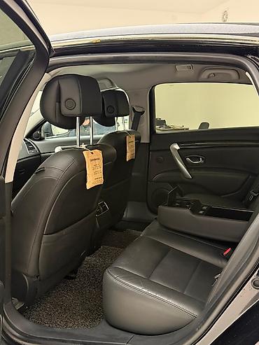 Renault: Renault : 2019 г., 2 л, Автомат, Газ, Седан — 8