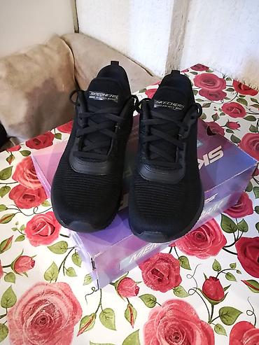 beoshoes obuca: Odlicne zenske patike poznate marke Skechers u crnoj boji. Patike su — 3