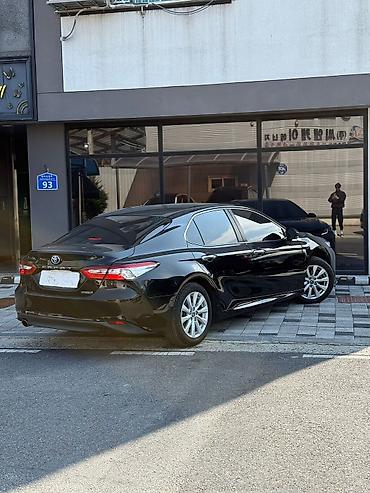 Toyota: Toyota Camry: 2019 г., 2.5 л, Гибрид — 18