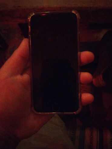 купить ipod touch 7: IPhone 7, Б/у, 128 ГБ, 100 %