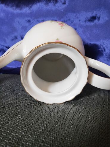 Čajnici: Bokal nov Winterling Roslau porcelan 70,80te. Bokal je na lalafo.rs — 11 Čajnici: Bokal nov Winterling Roslau porcelan 70,80te. Bokal je — 11