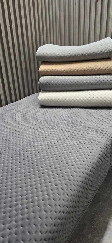 Prekrivači za nameštaj: Flekeri po meri
Širina materijala-70cm
Cena 1650 din po metru — 5