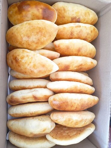 Выпечка, хлебобулочные изделия: Пирожки сосиски в тесте (жареные печенные) беляши самсы курники — 10