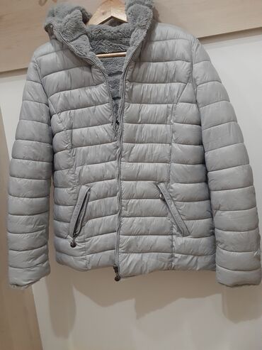 qadınlar üçün anorak: Женская куртка M (EU 38), L (EU 40), цвет - Серый