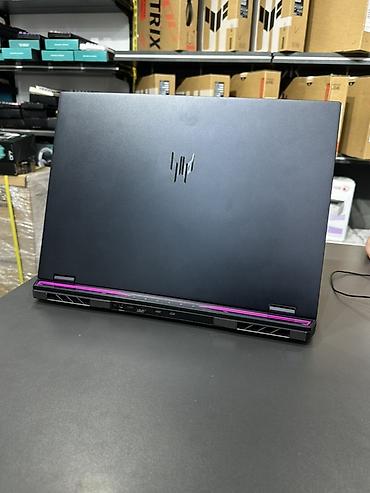 macbook pro m3 pro: Acer Predator Helios 18 Cpu: Intel core i9-14900HX RAM: 32 gb ddr5 — 5