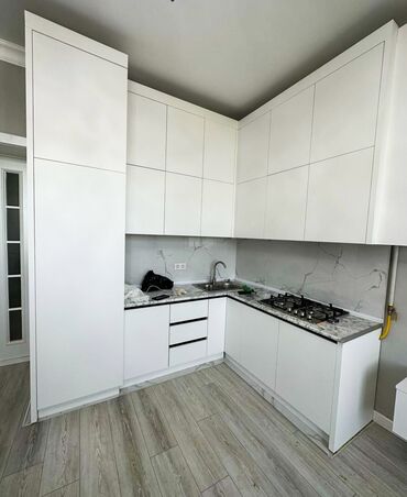 Sifarişlə mətbəx mebeli: Mətbəx mebellərinin sifarişi Mətbəx mebellərinin birbaşa mebel — 12