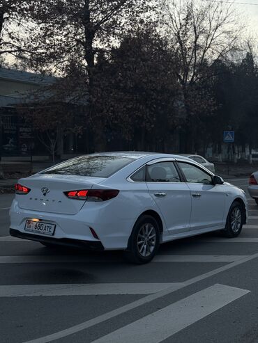 Hyundai: Hyundai Sonata: 2019 г., 2 л, Автомат, Газ, Седан — 9