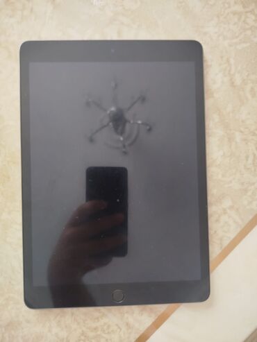 uni c tablet qiymeti: Б/у Apple iPad 9 (2021), 10,2", 64 ГБ, Самовывоз, Платная доставка