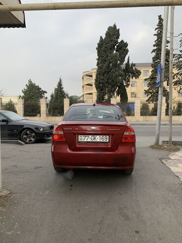 şevralet volt: Chevrolet Aveo: 0.4 l | 2011 il 27486 km Sedan