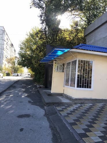 центральная мечеть: Сдаю Павильон, 12 м², С ремонтом, Без оборудования