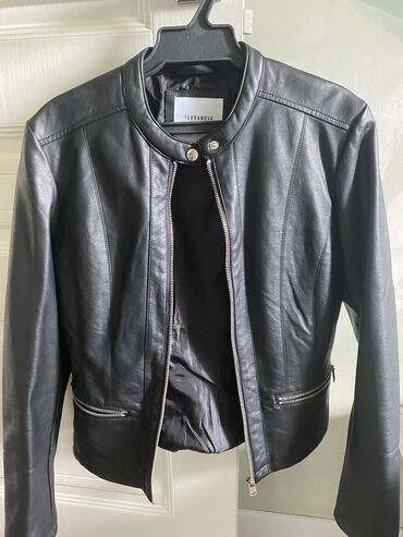 секонд хенд кожаные куртки: Куртка S (EU 36), цвет - Черный