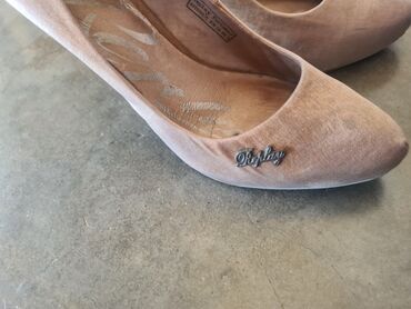 Salonke: Salonke, Replay, 38 — 4