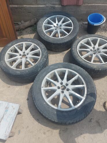 донголок запаска: Диски R 17 Subaru, отверстий - 5