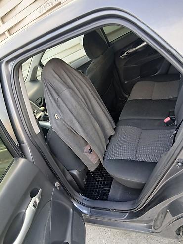 Toyota: Toyota Auris hatchback Xüsusiyyətlər: - Kuzov: 5 qapılı hatchback — 7