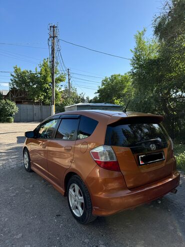 хонда фит токмок: Honda Fit: 2009 г., 1.5 л, Вариатор, Бензин, Хэтчбэк
