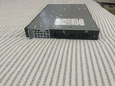 komputer notebook: Cisco Catalyst 2960X Series şəbəkə açarı - Model: Catalyst 2960X — 3
