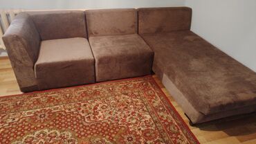 угловой диван для зала: Продаю угловой диван в хорошем состоянии перетянут новым материалом