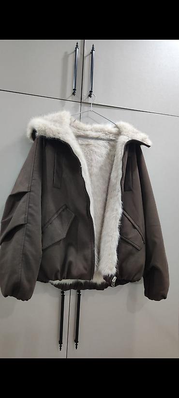 suni kurk: Qışlıq kapüşonlu jaket - Rəng: tünd qəhvəyi (xarici), krem rəngli — 1