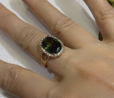 Üzüklər: Üzük — 5