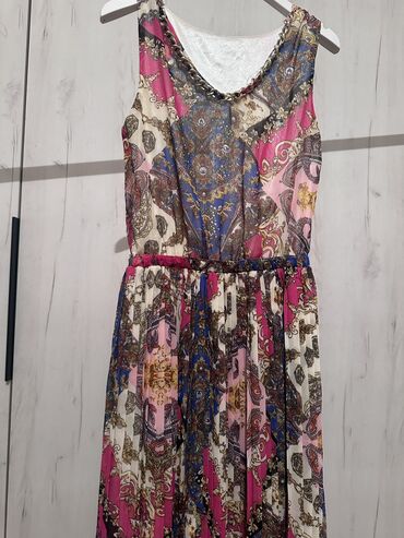 классическое летнее платье: Күнүмдүк көйнөк, M (EU 38)