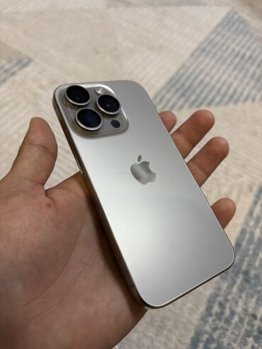 айфоны 7: IPhone 14 Pro Max, Серебристый