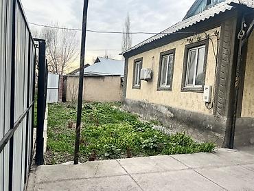 петровке: Дом находится на заводской улице в селе Петровка и с участком 40 сотки — 3
