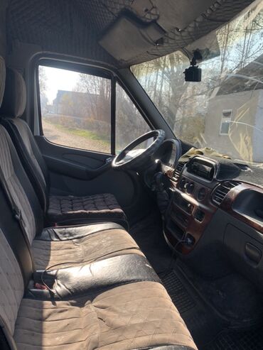 Mercedes-Benz: Mercedes-Benz Спринтер: 2002 г., 2.2 л, Механика, Дизель, Фургон — 9