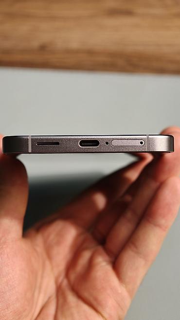 Samsung: Samsung Galaxy S25 FE, Б/у, 256 ГБ, цвет - Синий, 2 SIM, eSIM — 2