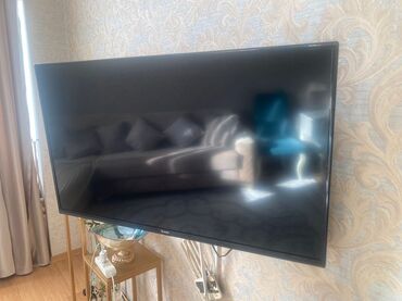 ova su filteri: Televizor Bravis LED ekran 50" FHD (1920x1080)