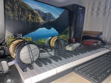 asus klaviatura: Studio avadanlığı və güclü PC satılır. Komputer : Asus core
