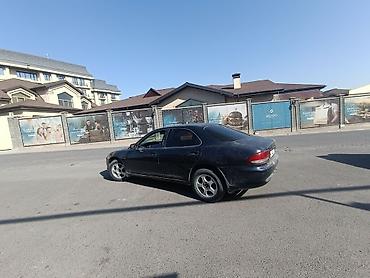 mazda 4: Mazda XEDOS 6: 1994 г., 1.6 л, Механика, Бензин, Седан — 1