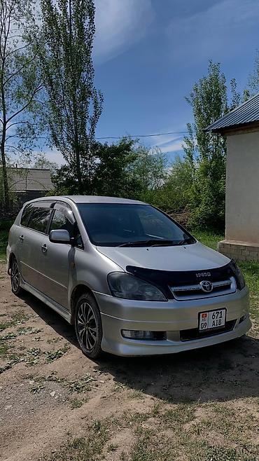 троктир 82: Toyota Ipsum: 2003 г., 2.4 л, Автомат, Бензин, Минивэн — 1