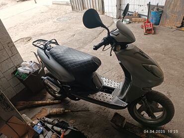 ркс 300: Скутер Yamaha, 50 куб. см, Бензин, Б/у